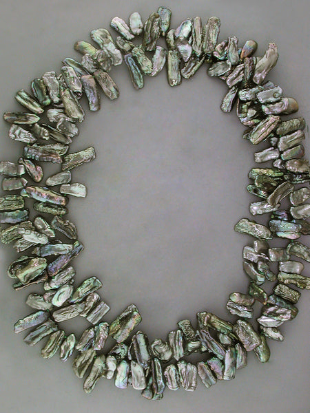 GREEN STICK PEARL NECKLACE
