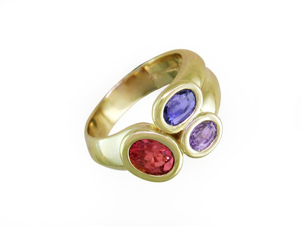 SAPPHIRE 3-STONE RING