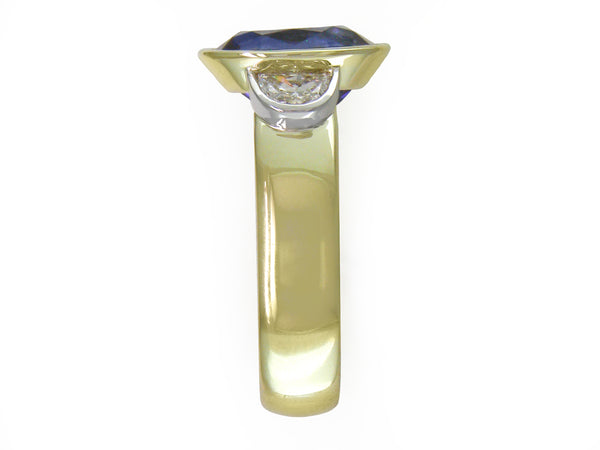 OVAL BLUE SAPPHIRE & HALF-MOON DIAMOND RING