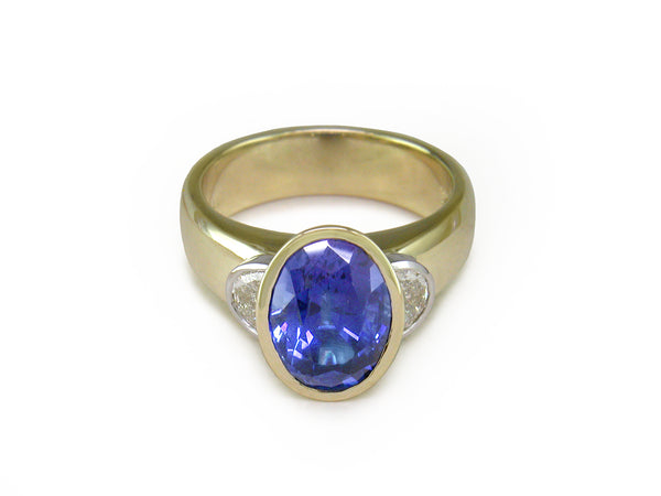 OVAL BLUE SAPPHIRE & HALF-MOON DIAMOND RING