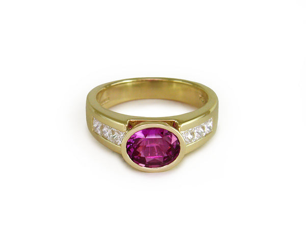 PINK SAPPHIRE & PRINCESS CUT DIAMOND RING