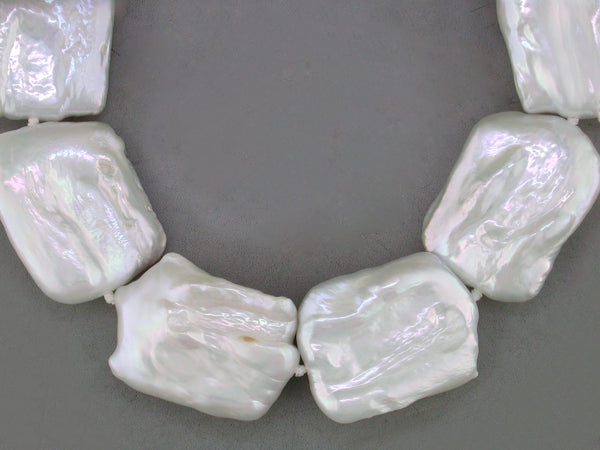 LARGE SQUARE FRESHWATER COIN PEARL NECKLACE