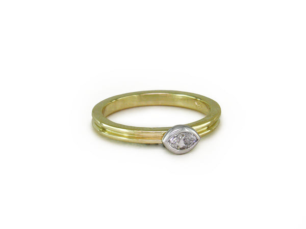 MARQUISE DIAMOND RING
