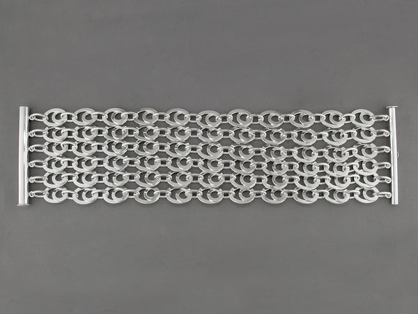6-STRAND SILVER OVAL LOOP CHAIN BRACELET
