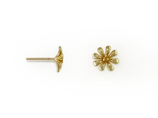 10mm GOLD FLOWER STUD EARRINGS