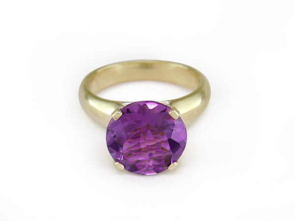 ROUND GEMSTONE RINGS